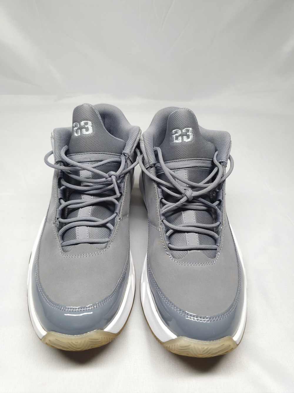 Jordan Max Aura 3 (Wolf Grey)